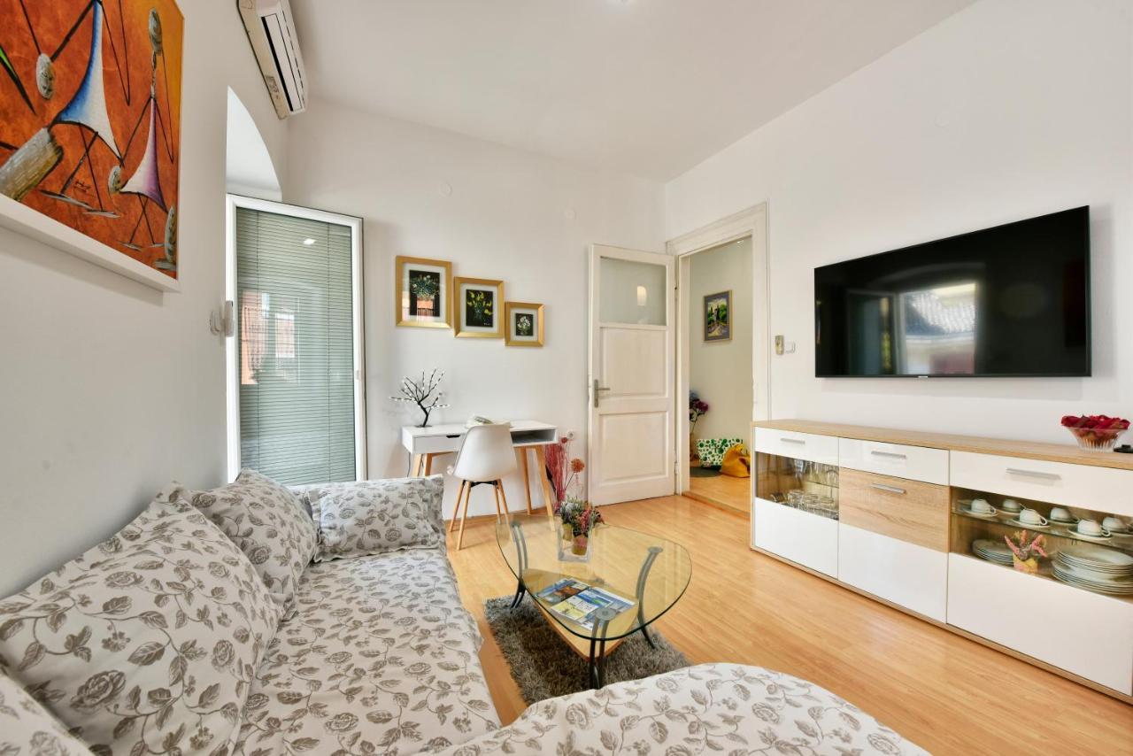 Premium Apartment Aria Porec Esterno foto