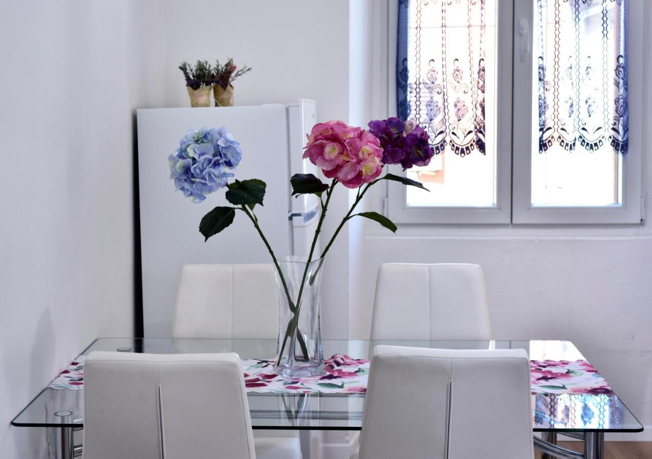Premium Apartment Aria Porec Esterno foto