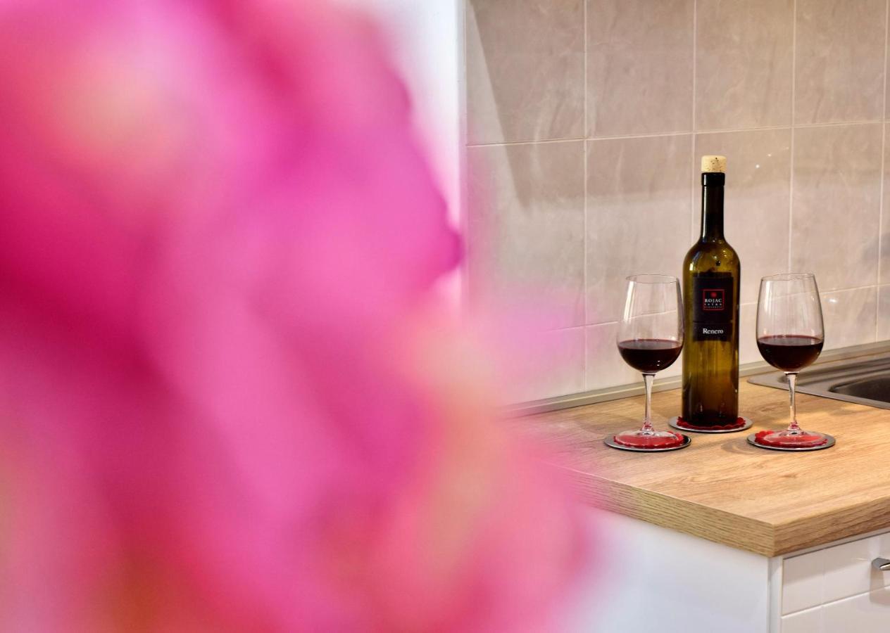 Premium Apartment Aria Porec Esterno foto